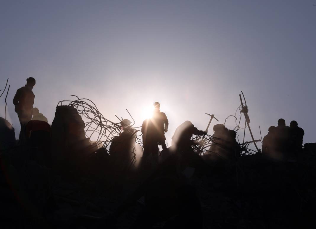 Uzman isimden o ilimiz için korkutan uyarı! Canlı yayında açıkladı: Çok yakında 8 büyüklüğünde deprem... 11